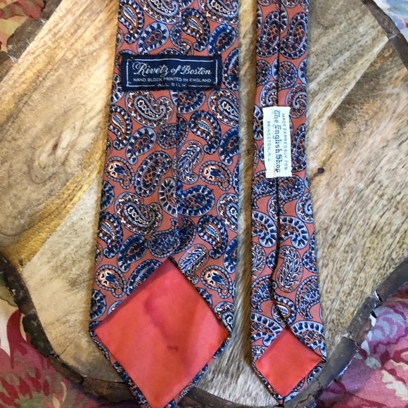 Vtg RIVETZ of BOSTON Mens Silk Paisley Tie Hand Block Printed in England Preppy - Picture 3 of 14